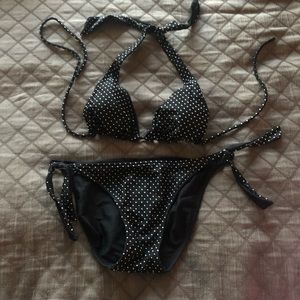 Reversible two piece swimsuit bikini